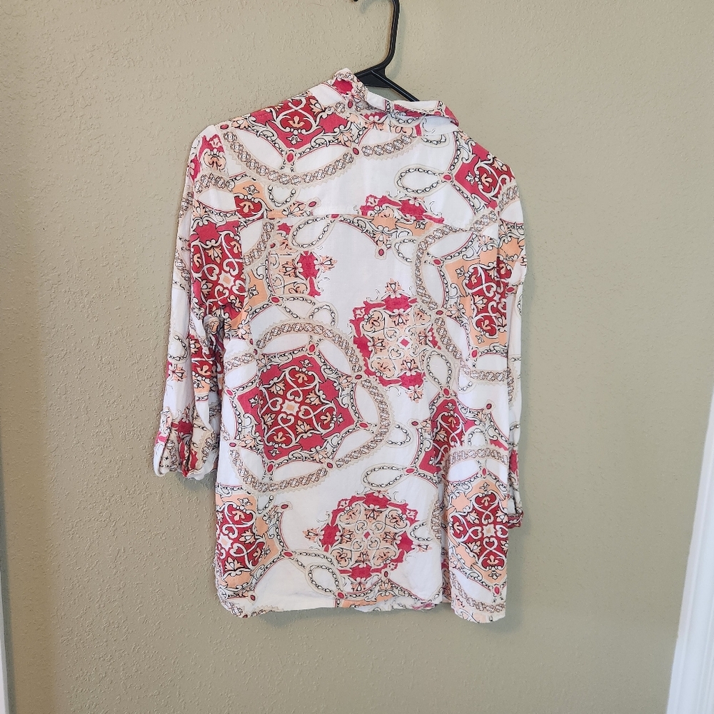 JM Collection pink, peach, and white button down blouse. Size Large. - Picture 5 of 8